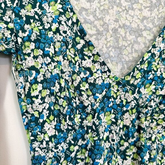 NWT bp Green Floral Knit Long Sleeve V-Neck Sustainable Dress - Size: XXS - Picture 4 of 7